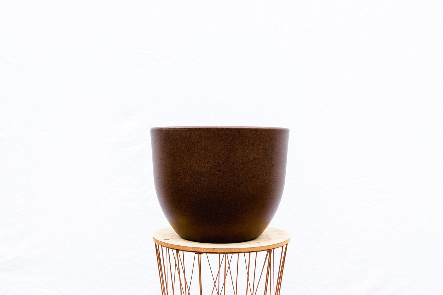 Eggy Pflanztopf Bronze – Ø65 x H51 cm, Innen & Außen